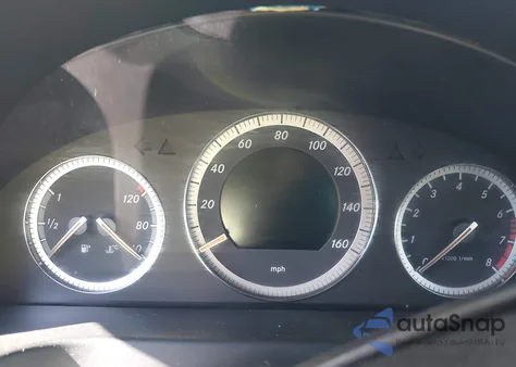 2008 Mercedes-Benz C 300 Luxury/Sport из США, поврежденный, VIN WDDGF54X48F041702